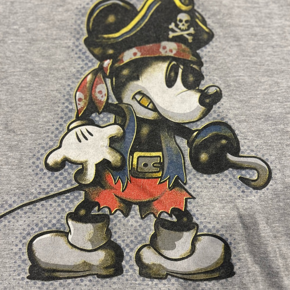 Disney Authentic Gray Pirate Mickey Mouse Kids T-Shirt - Picture 2 of 4